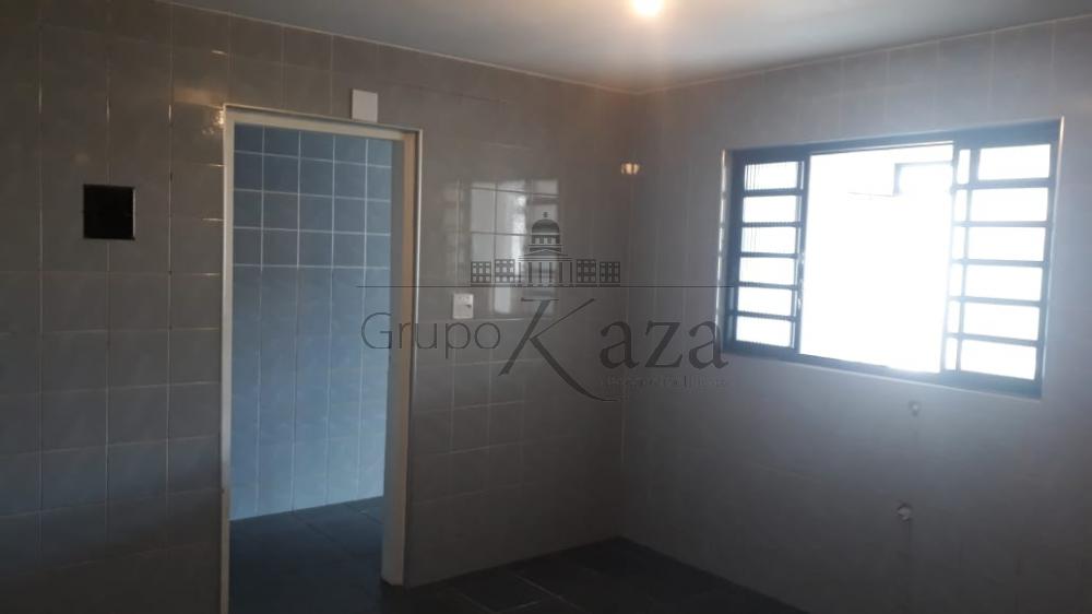 Foto 9 de Casa Padrão em Jardim Alvorada, São José dos Campos - imagem 9
