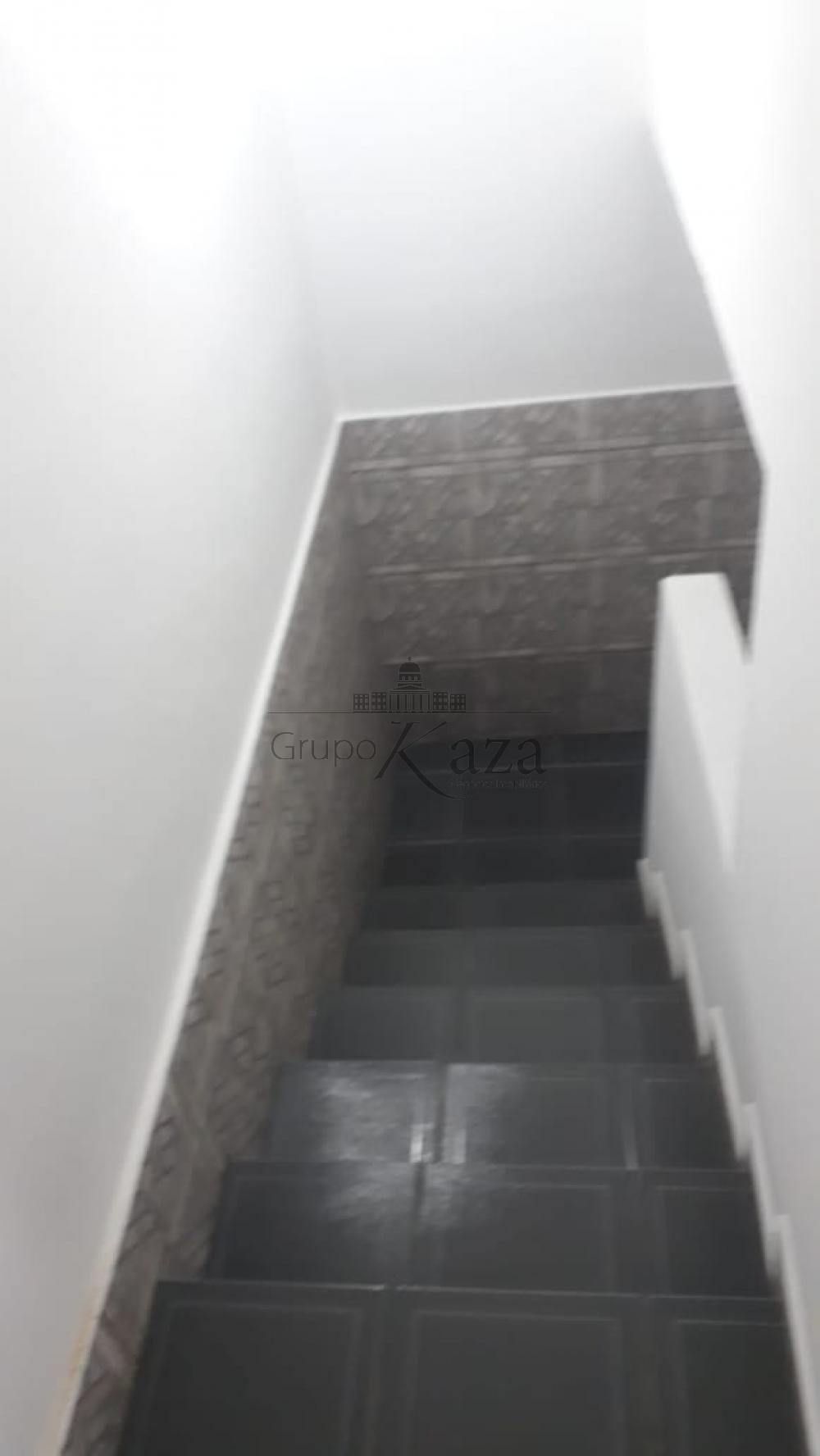 Foto 16 de Casa Padrão em Jardim Alvorada, São José dos Campos - imagem 16