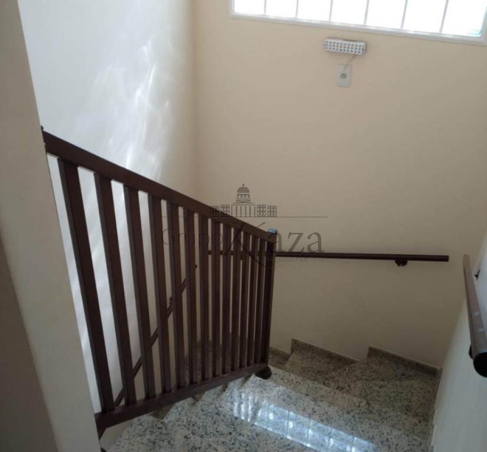 Foto 3 de Casa Sobrado em Conjunto Residencial Galo Branco, São José dos Campos - imagem 3