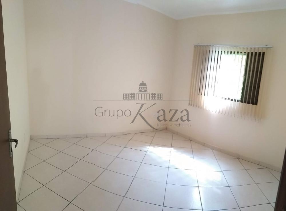 Foto 9 de Casa Sobrado em Conjunto Residencial Galo Branco, São José dos Campos - imagem 9