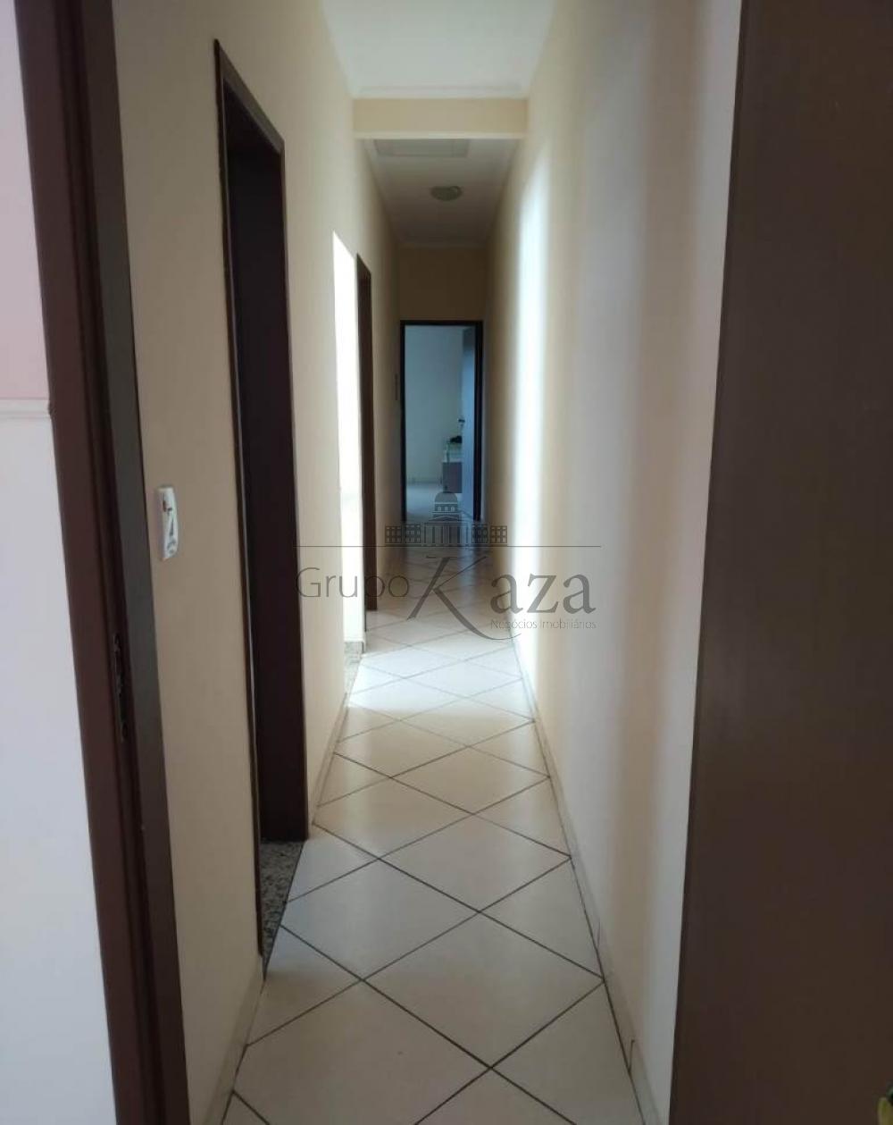 Foto 4 de Casa Sobrado em Conjunto Residencial Galo Branco, São José dos Campos - imagem 4
