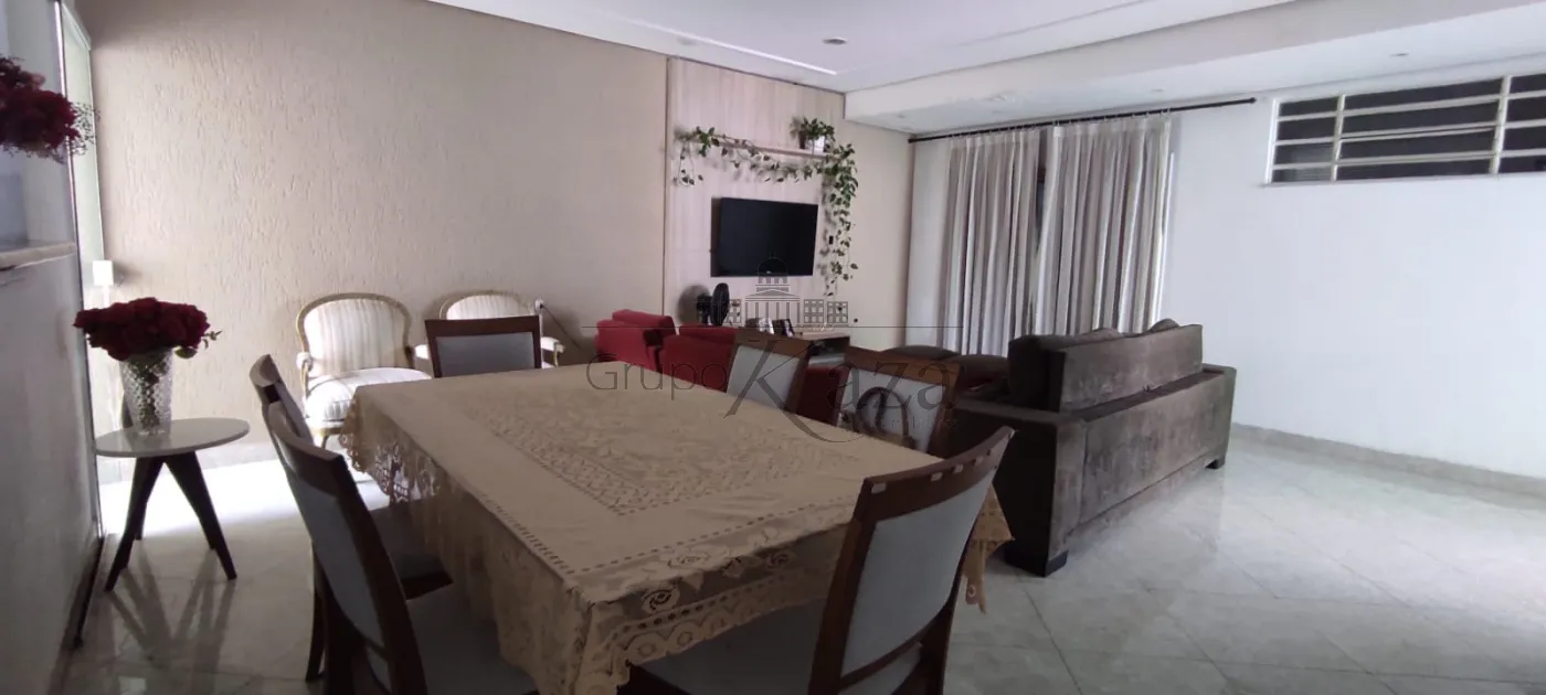 Foto 3 de Casa Padrão em Jardim Esplanada II, São José dos Campos - imagem 3