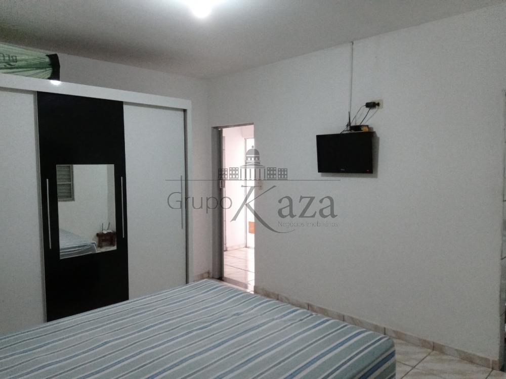 Foto 12 de Casa Padrão em Conjunto Residencial Trinta e Um de Março, São José dos Campos - imagem 12