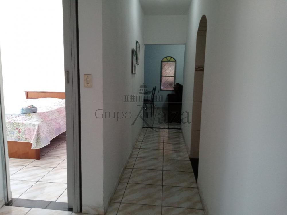 Foto 5 de Casa Padrão em Conjunto Residencial Trinta e Um de Março, São José dos Campos - imagem 5
