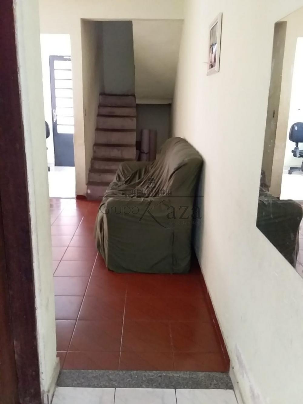 Foto 17 de Casa Padrão em Conjunto Residencial Trinta e Um de Março, São José dos Campos - imagem 17