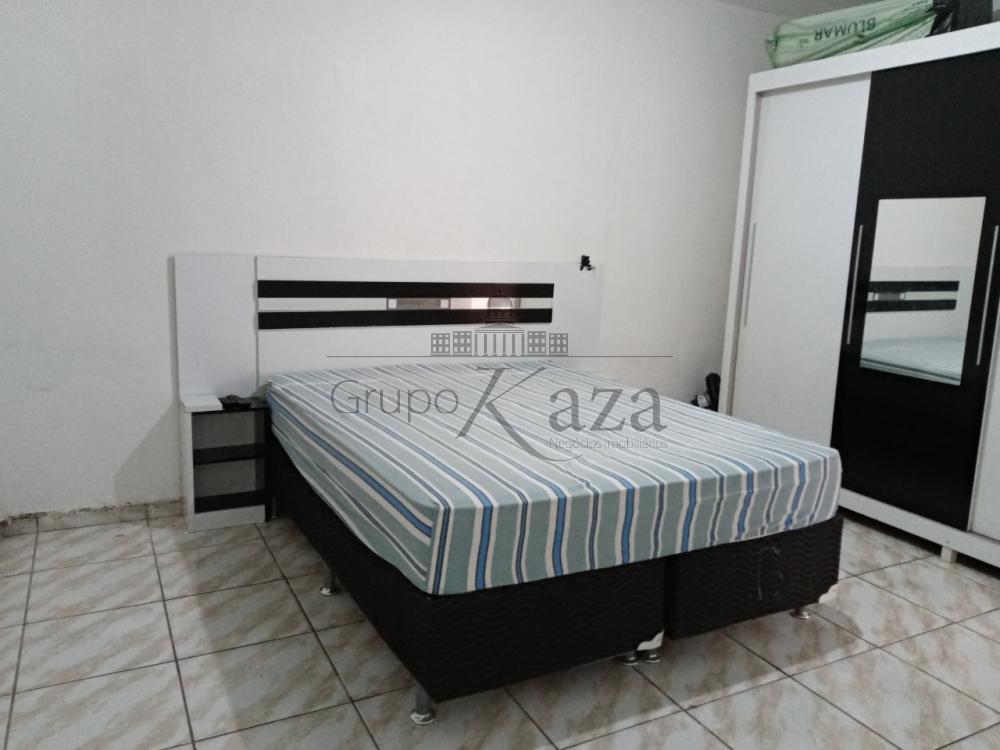 Foto 14 de Casa Padrão em Conjunto Residencial Trinta e Um de Março, São José dos Campos - imagem 14