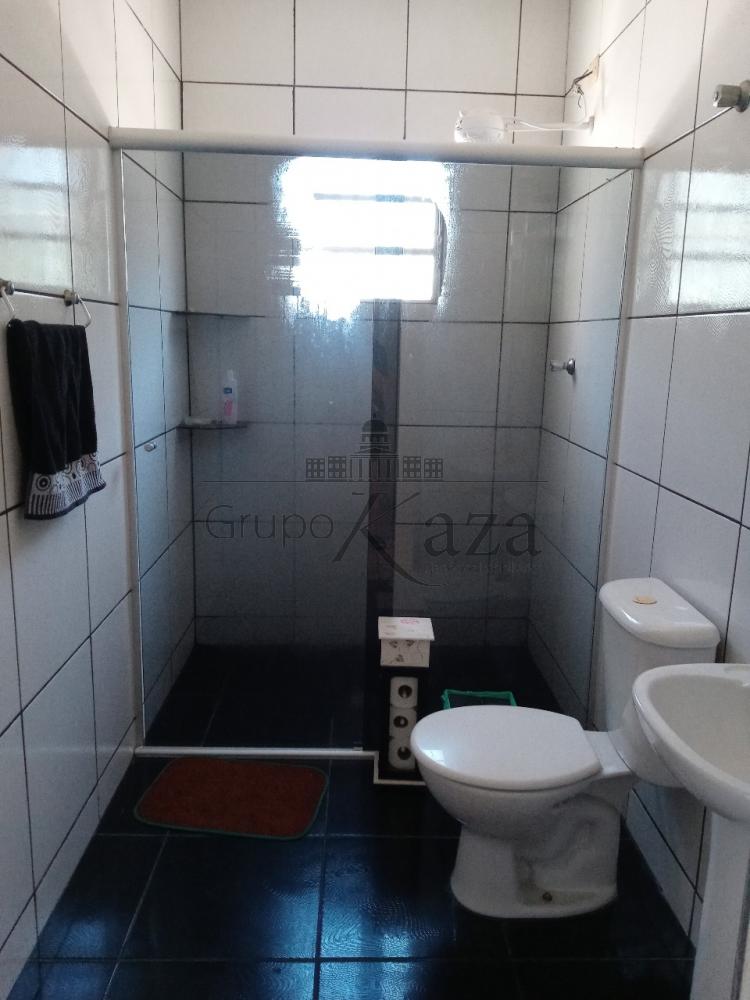 Foto 9 de Casa Padrão em Conjunto Residencial Trinta e Um de Março, São José dos Campos - imagem 9
