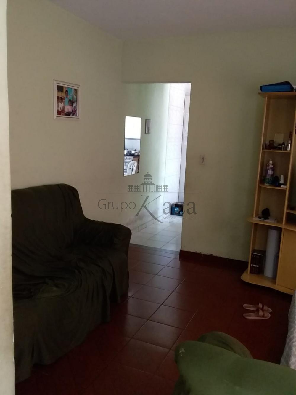 Foto 19 de Casa Padrão em Conjunto Residencial Trinta e Um de Março, São José dos Campos - imagem 19
