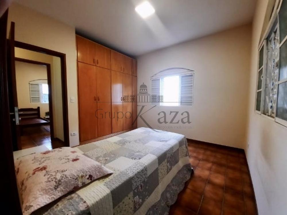 Foto 10 de Casa Padrão em Vila Indústrial, São José dos Campos - imagem 10