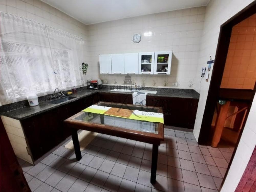 Foto 4 de Casa Padrão em Vila Indústrial, São José dos Campos - imagem 4