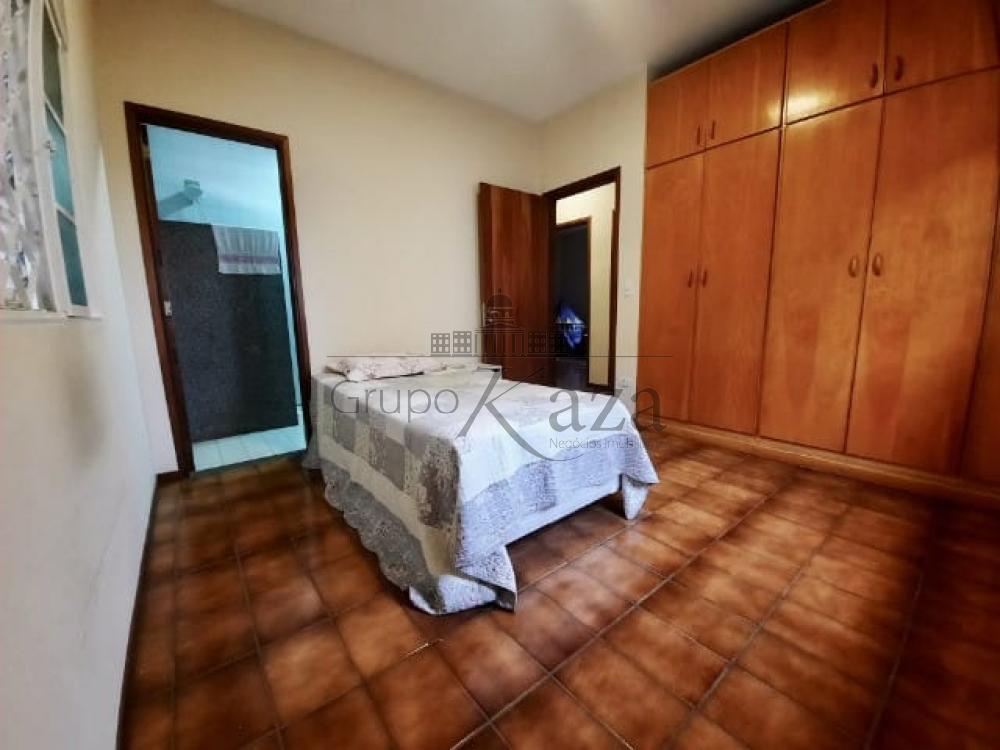Foto 9 de Casa Padrão em Vila Indústrial, São José dos Campos - imagem 9