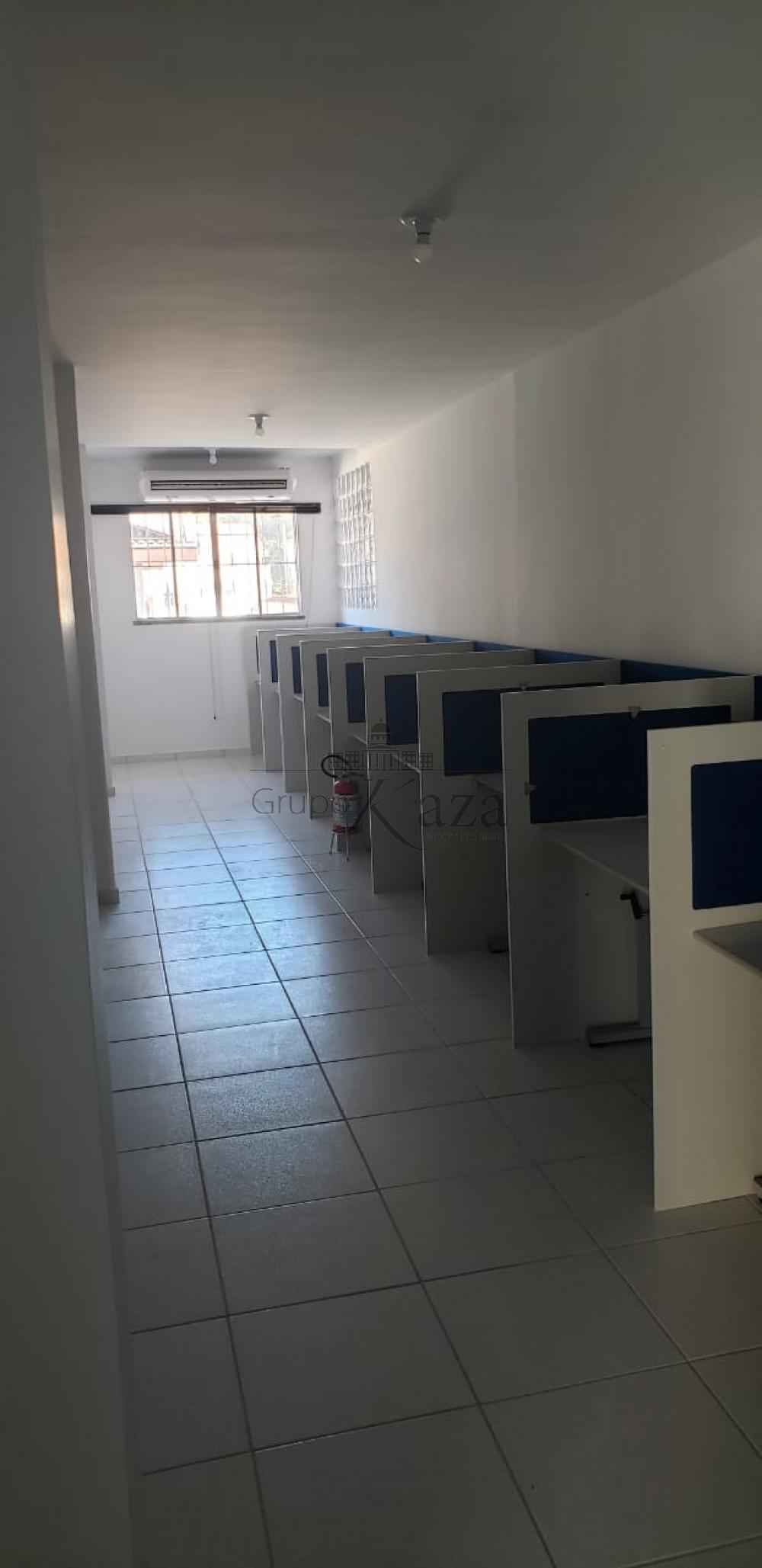 Foto 6 de Casa Padrão em Jardim Alvorada, São José dos Campos - imagem 6