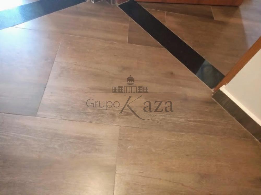 Foto 12 de Apartamento Padrão em Jardim Coleginho, Jacareí - imagem 12