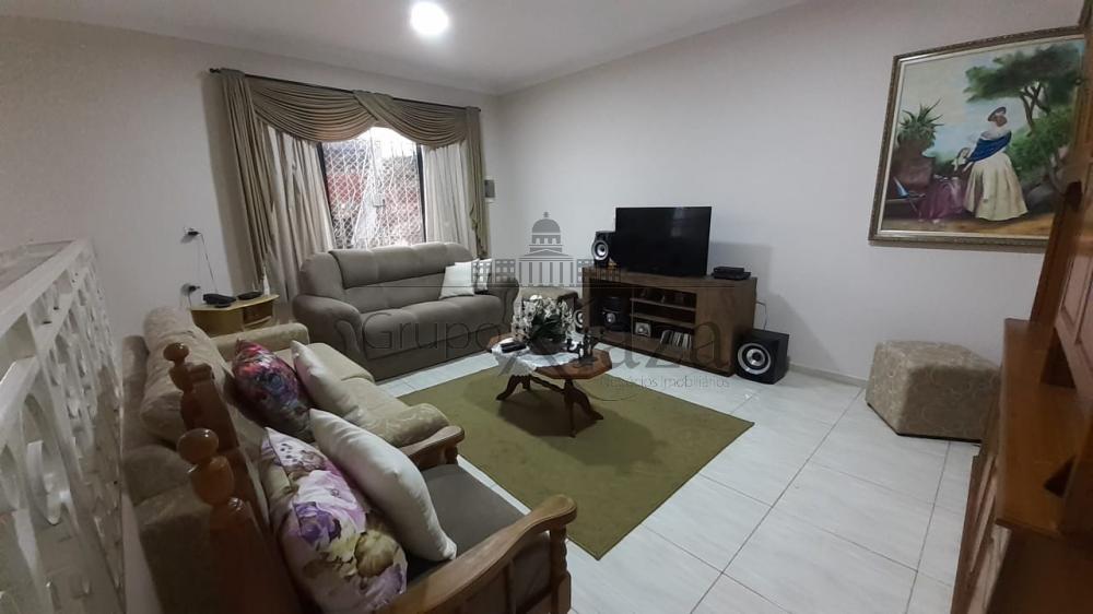 Foto 2 de Casa Sobrado em Jardim Santa Júlia, São José dos Campos - imagem 2