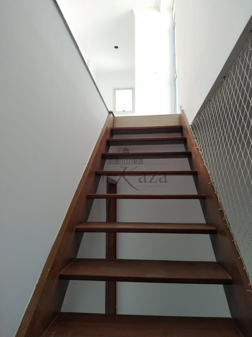 Foto 13 de Apartamento Cobertura Duplex em Jardim Maringá, São José dos Campos - imagem 13
