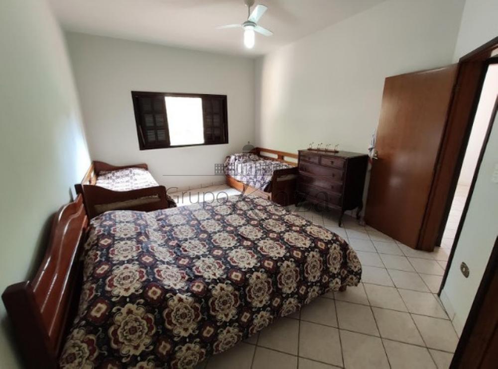 Foto 10 de Casa Condomínio em Chácaras Condomínio Recanto Pássaros II, Jacareí - imagem 10