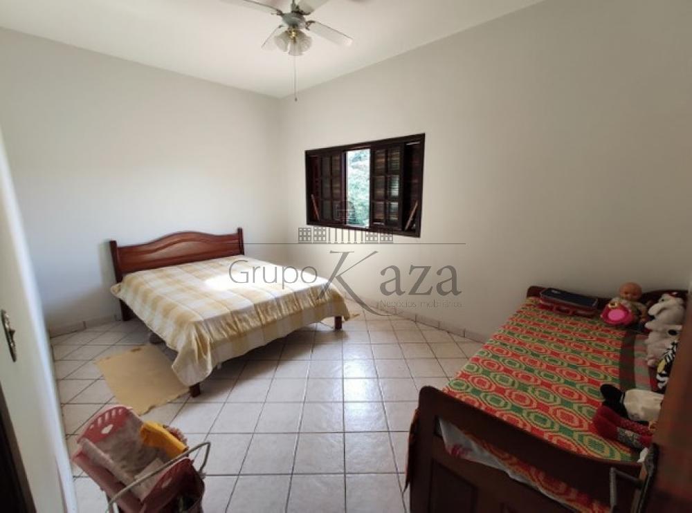 Foto 12 de Casa Condomínio em Chácaras Condomínio Recanto Pássaros II, Jacareí - imagem 12