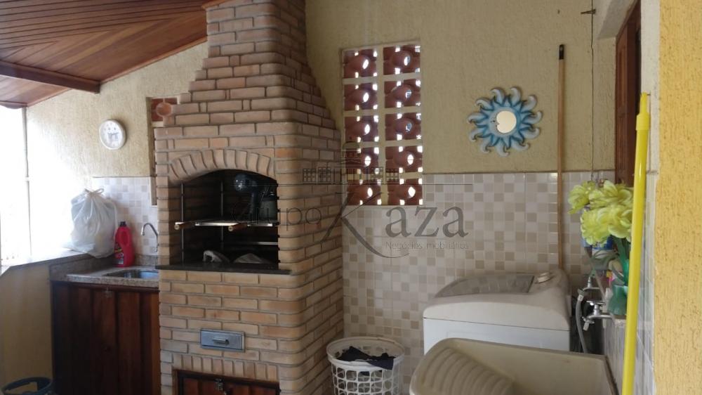 Foto 8 de Casa Padrão em Jardim Ismênia, São José dos Campos - imagem 8