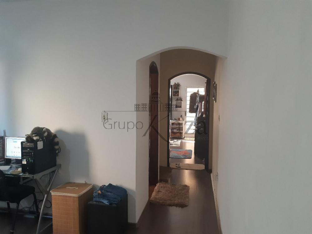 Foto 10 de Casa Sobrado em Vila Tesouro, São José dos Campos - imagem 10