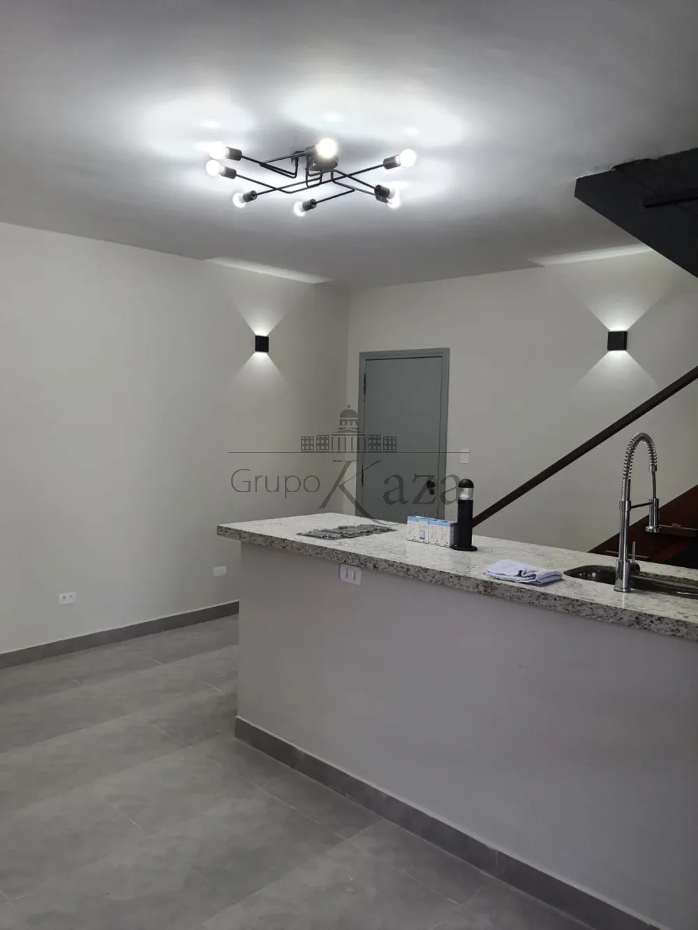 Foto 2 de Casa Comercial  Residencial em Jardim Esplanada, São José dos Campos - imagem 2