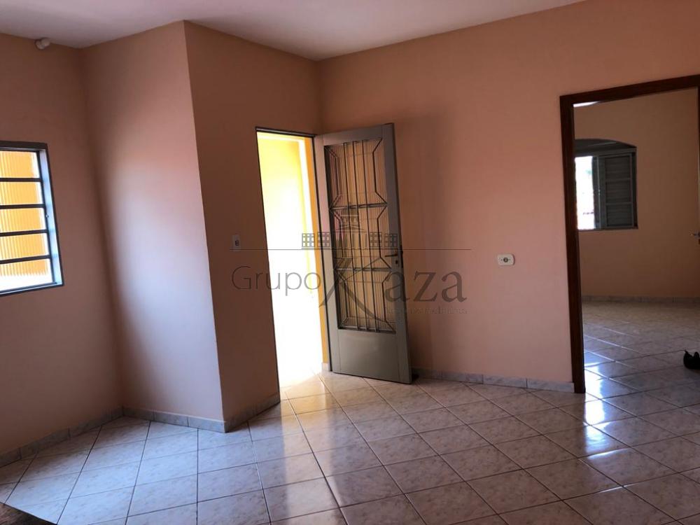 Foto 1 de Casa Padrão em Jardim Portugal, São José dos Campos - imagem 1