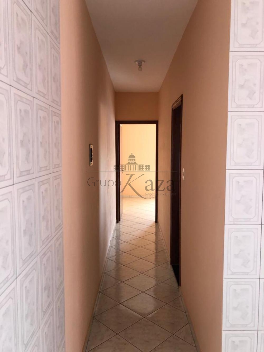Foto 7 de Casa Padrão em Jardim Portugal, São José dos Campos - imagem 7