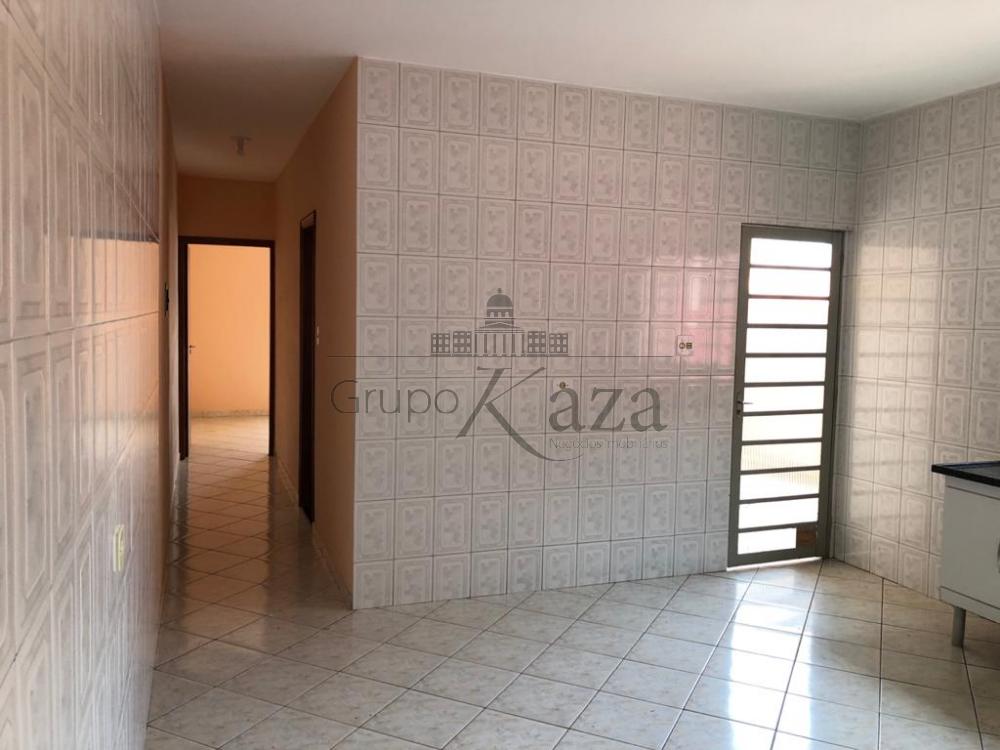 Foto 4 de Casa Padrão em Jardim Portugal, São José dos Campos - imagem 4