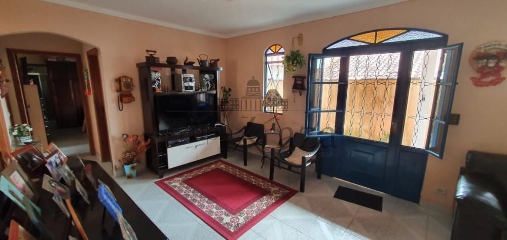 Foto 3 de Casa Padrão em Bom Retiro, São José dos Campos - imagem 3