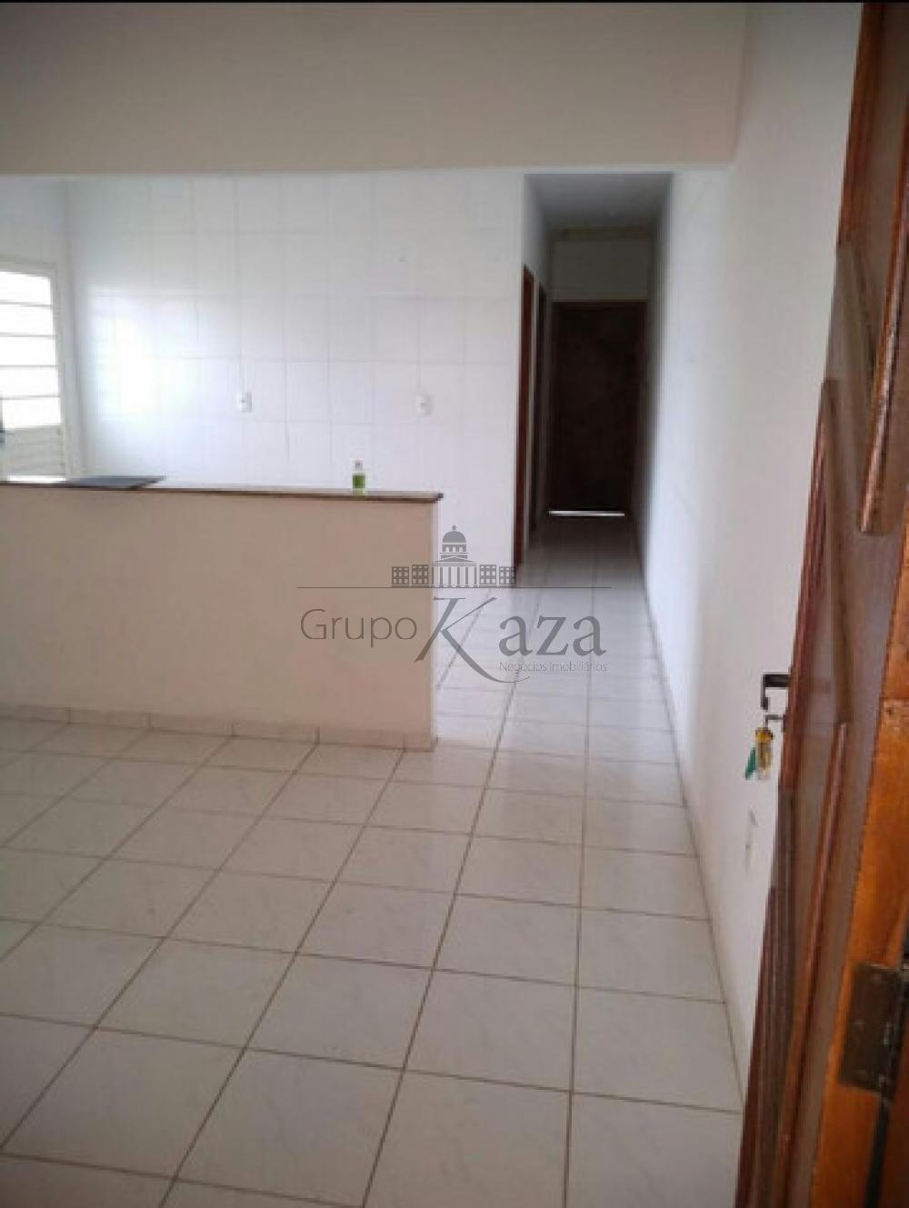 Foto 1 de Casa Padrão em Jardim Mariana II, São José dos Campos - imagem 1