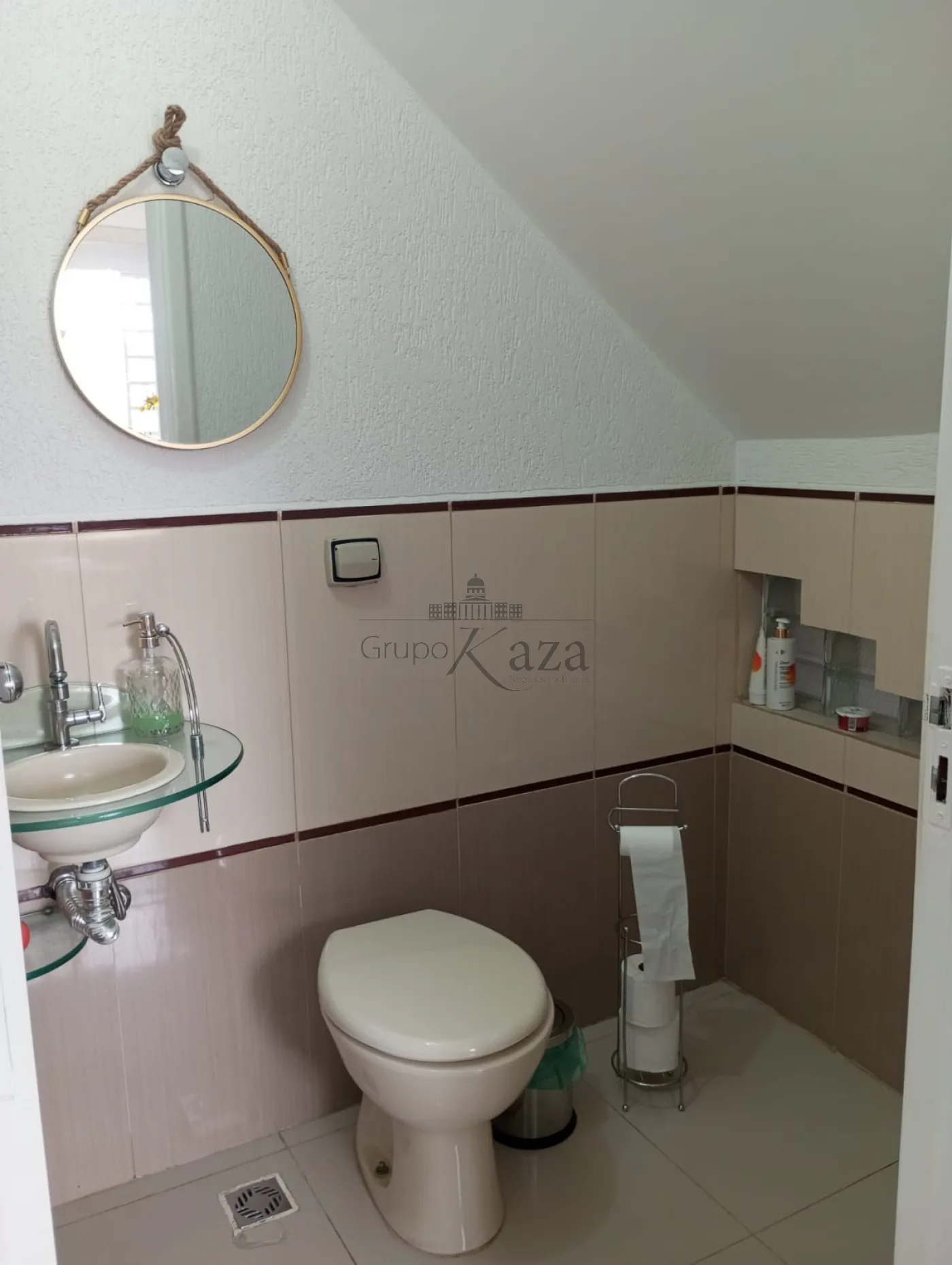 Foto 12 de Casa Sobrado em Residencial Santa Paula, Jacareí - imagem 12