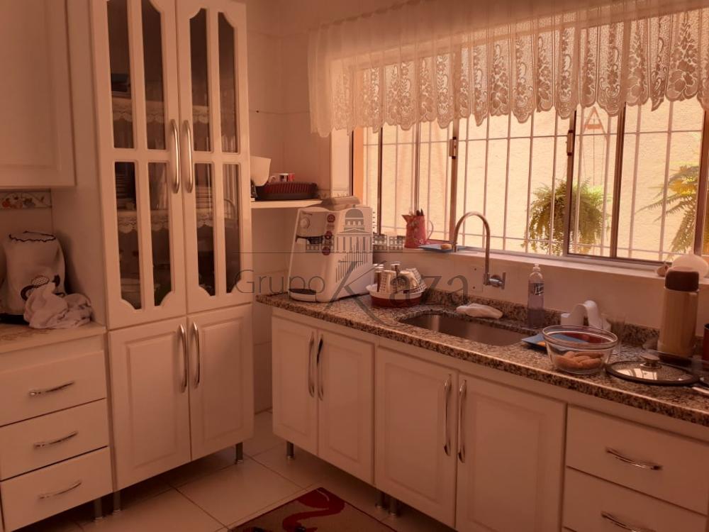 Foto 8 de Casa Padrão em Jardim Bela Vista, São José dos Campos - imagem 8