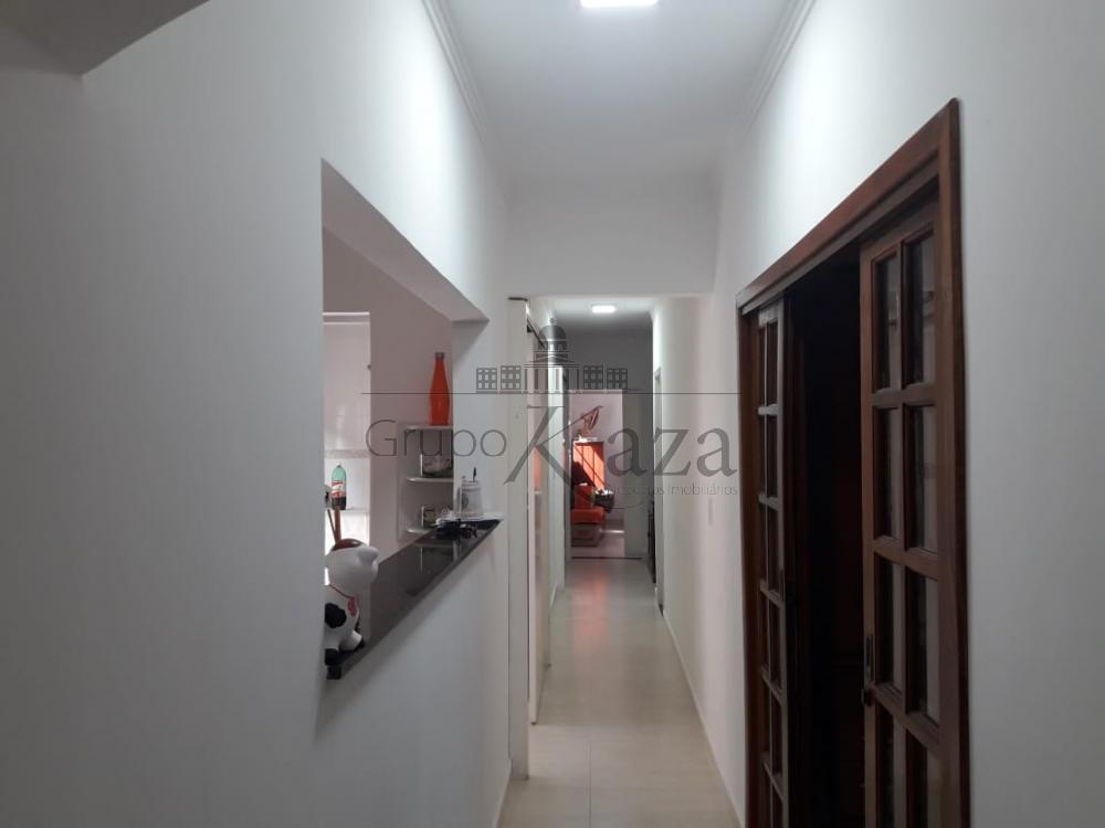 Foto 5 de Casa Padrão em Jardim Altos de Santana, São José dos Campos - imagem 5