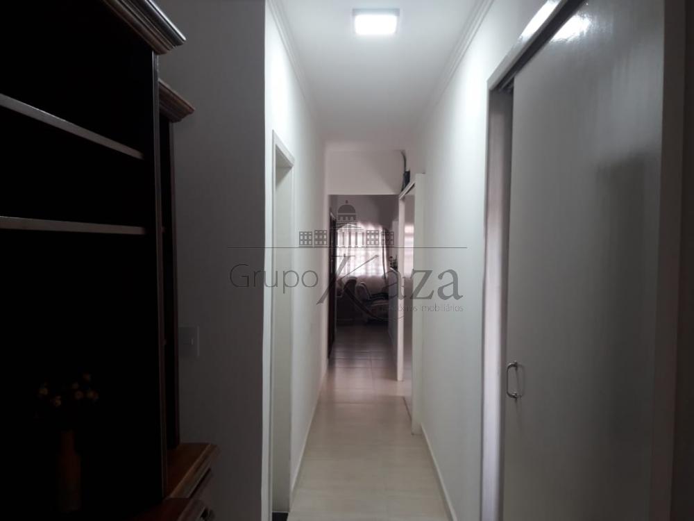 Foto 6 de Casa Padrão em Jardim Altos de Santana, São José dos Campos - imagem 6
