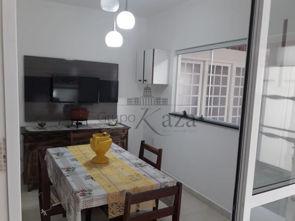 Foto 2 de Casa Padrão em Jardim Altos de Santana, São José dos Campos - imagem 2