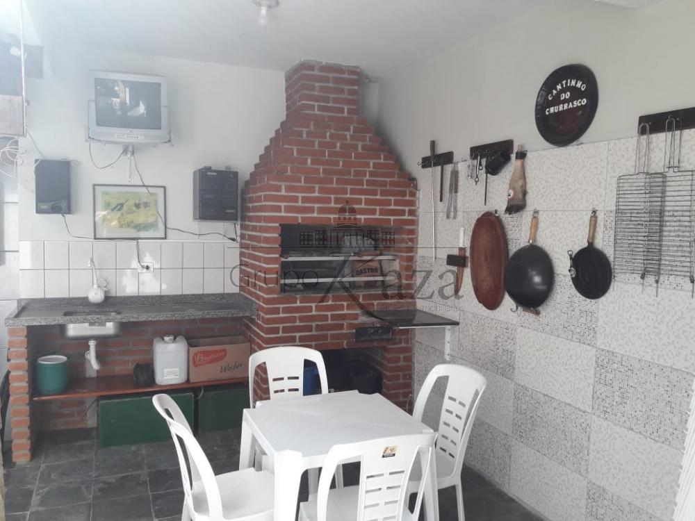 Foto 13 de Casa Padrão em Jardim Altos de Santana, São José dos Campos - imagem 13