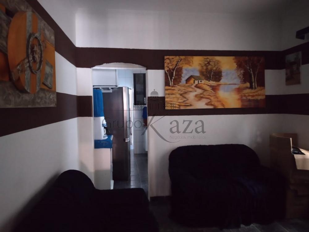 Foto 1 de Casa Geminada em Jardim Pararangaba, São José dos Campos - imagem 1