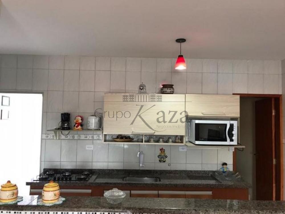 Foto 3 de Casa Padrão em Jardim Paraíso, Jacareí - imagem 3