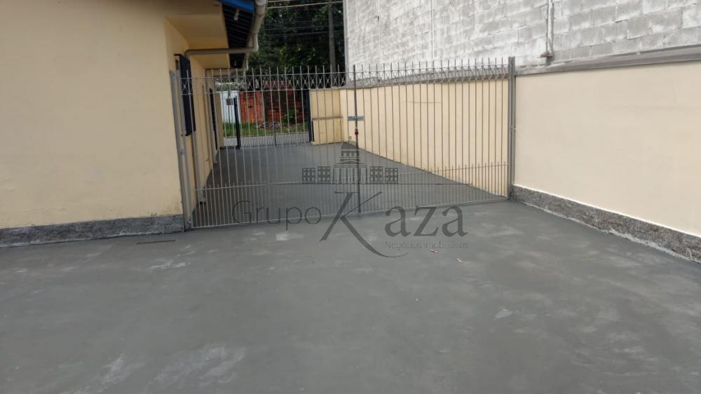 Foto 22 de Casa Padrão em CENTRO, Caraguatatuba - imagem 22