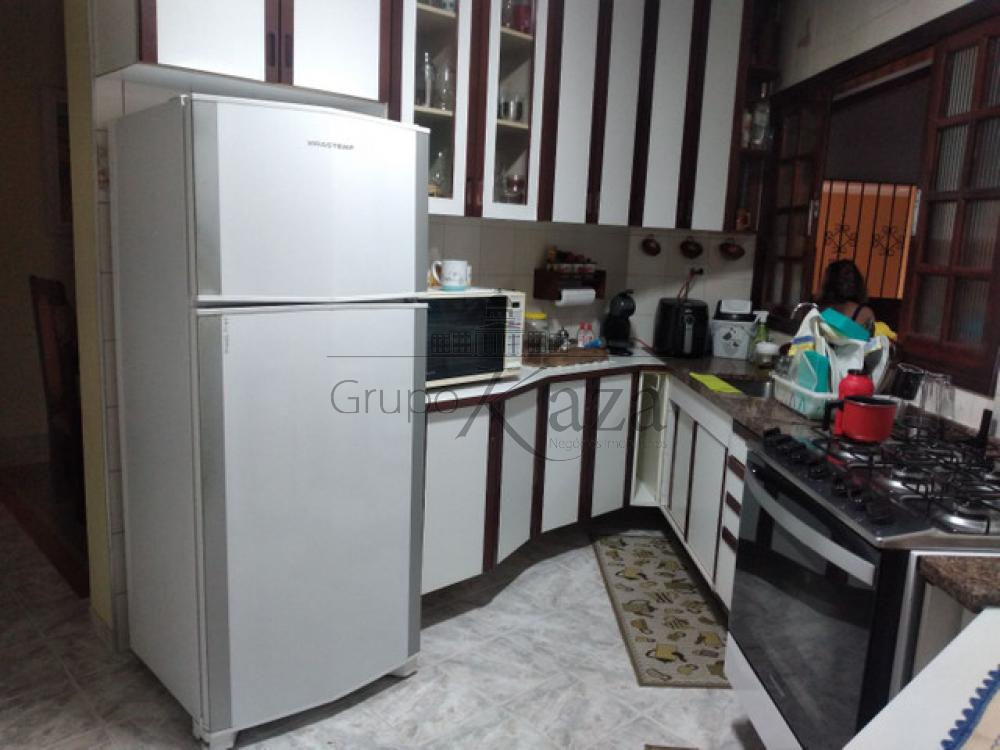 Foto 4 de Casa Padrão em Vila Indústrial, São José dos Campos - imagem 4