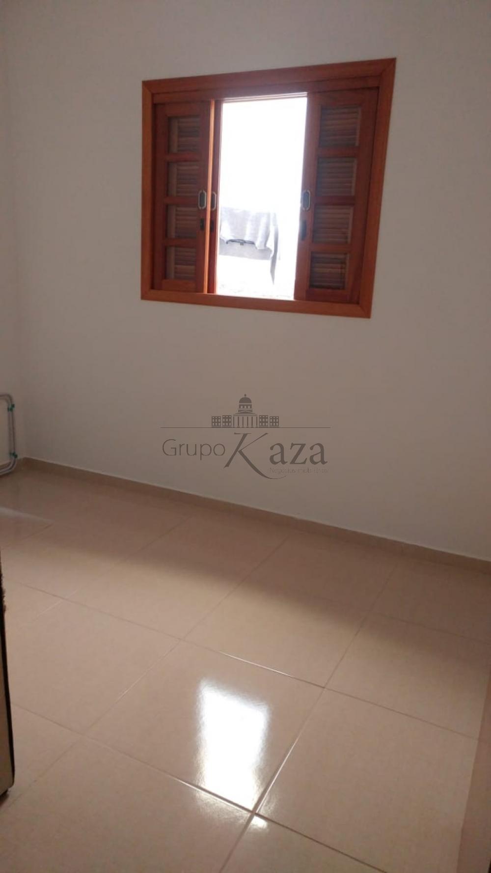 Foto 9 de Casa Padrão em Residencial Altos do Bosque, São José dos Campos - imagem 9