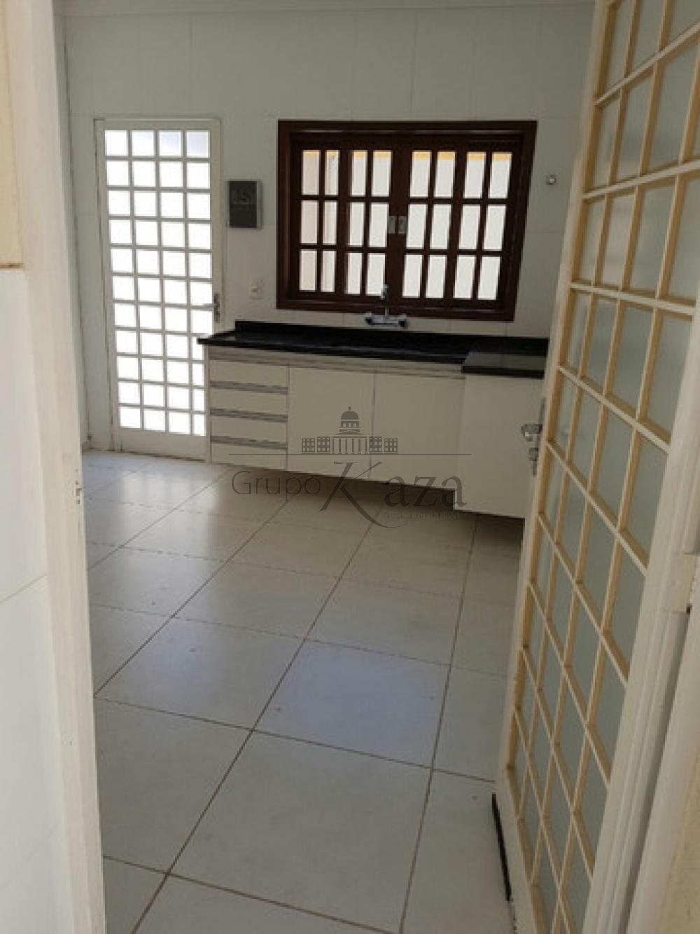 Foto 2 de Casa Padrão em Jardim Augusta, São José dos Campos - imagem 2