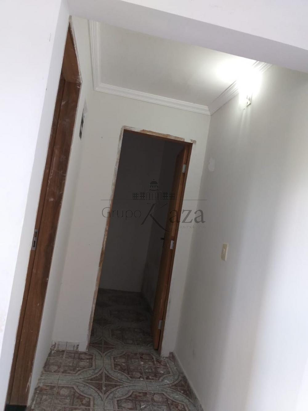 Foto 4 de Casa Sobrado em Jardim Torrão de Ouro, São José dos Campos - imagem 4