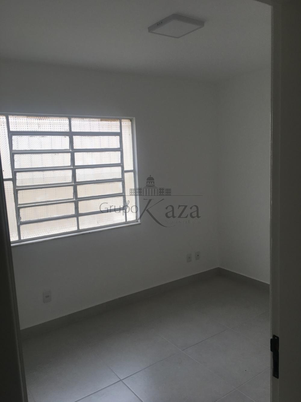 Foto 9 de Casa Padrão em Vila Betânia, São José dos Campos - imagem 9