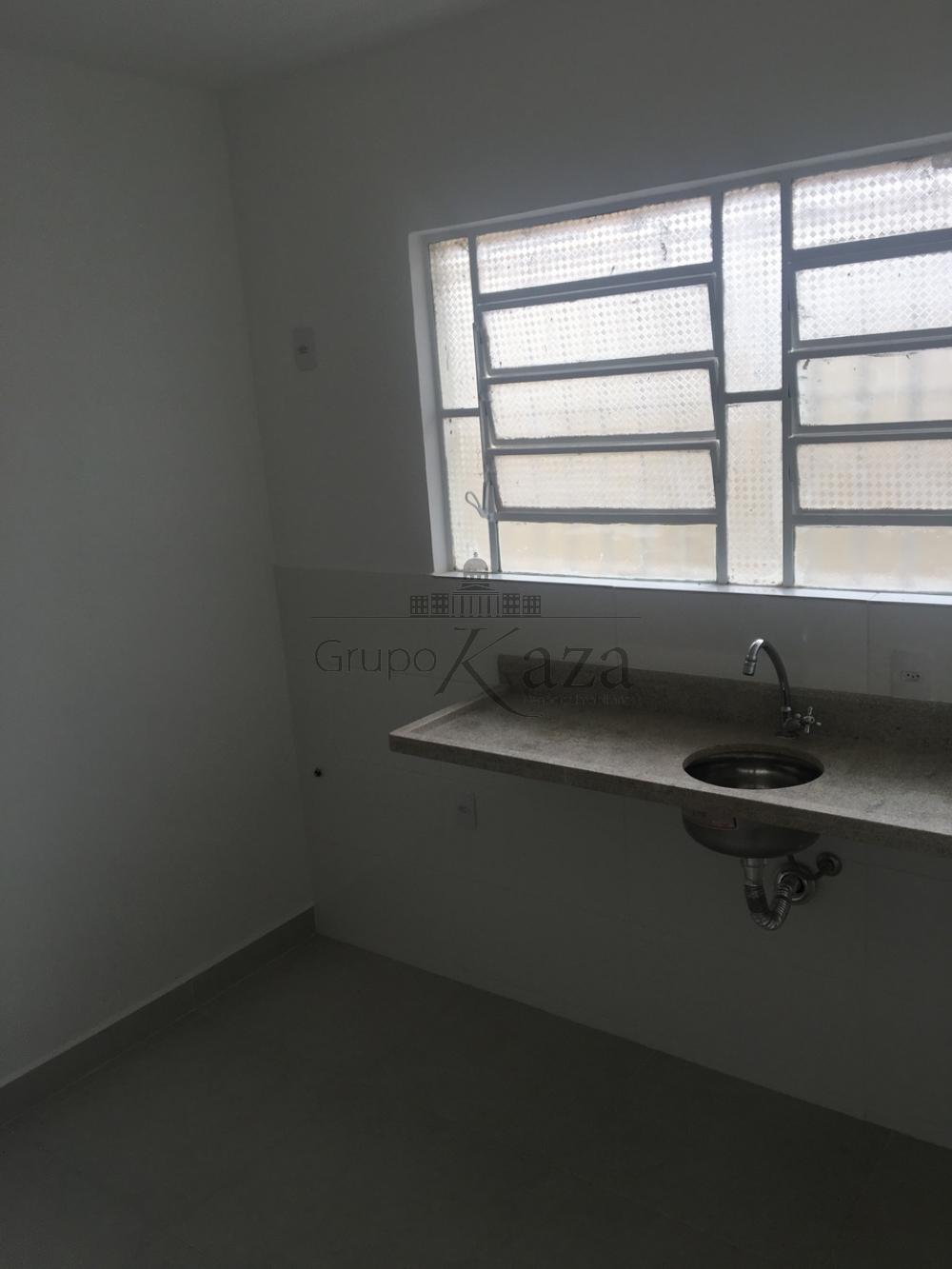 Foto 12 de Casa Padrão em Vila Betânia, São José dos Campos - imagem 12