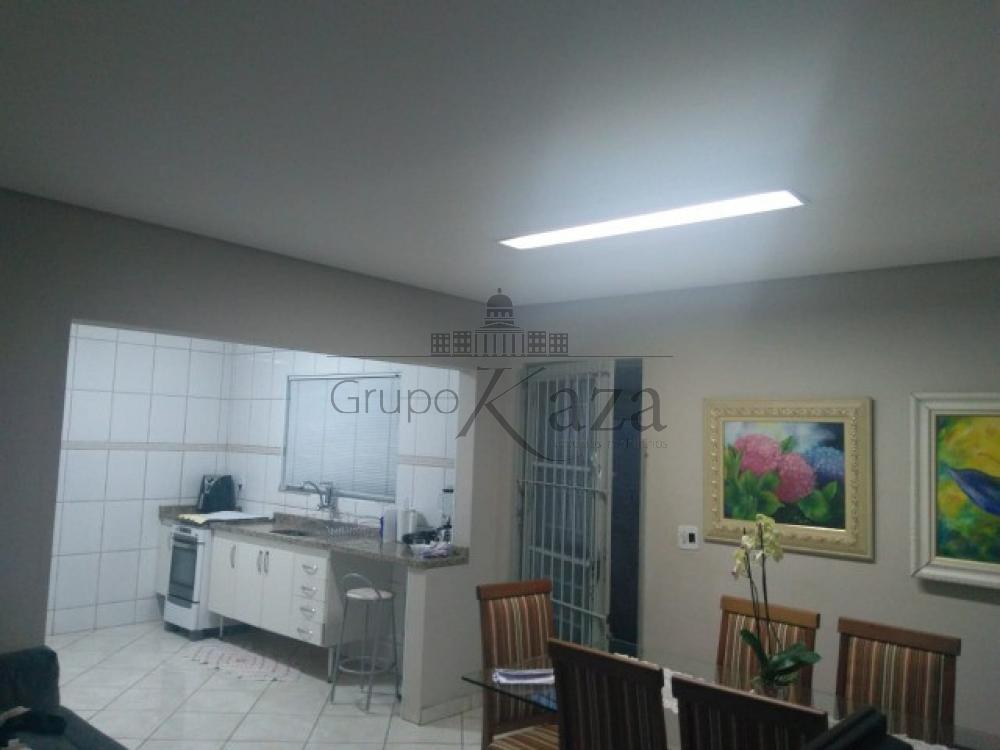 Foto 4 de Casa Sobrado em Jardim Ismênia, São José dos Campos - imagem 4
