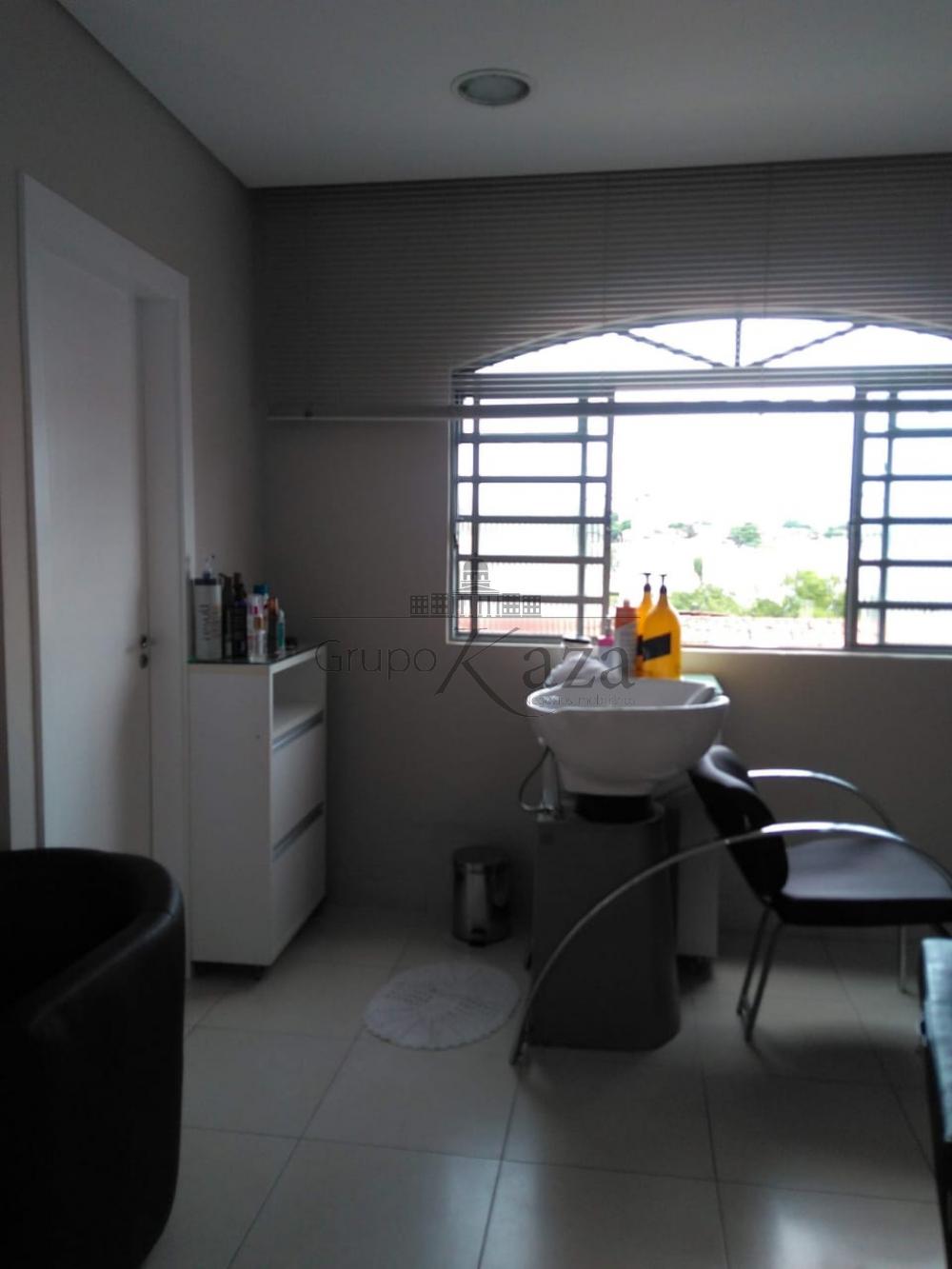 Foto 12 de Casa Sobrado em Jardim Ismênia, São José dos Campos - imagem 12