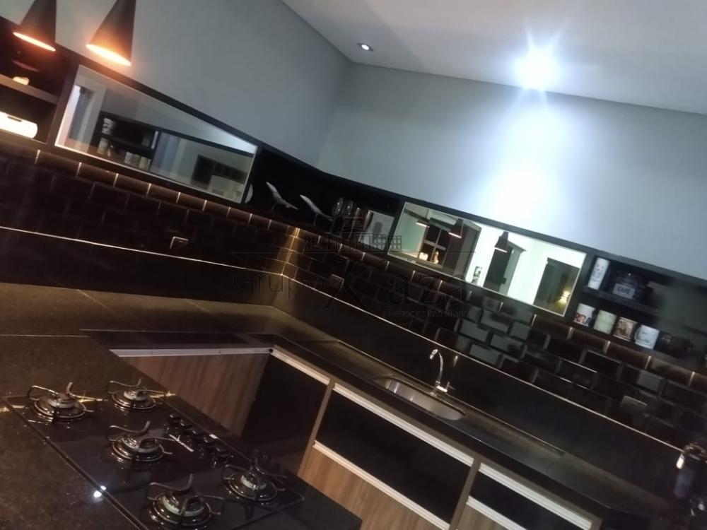 Foto 6 de Casa Sobrado em Jardim Santa Júlia, São José dos Campos - imagem 6