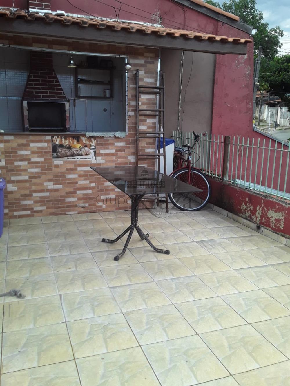 Foto 1 de Casa Padrão em Parque Interlagos, São José dos Campos - imagem 1