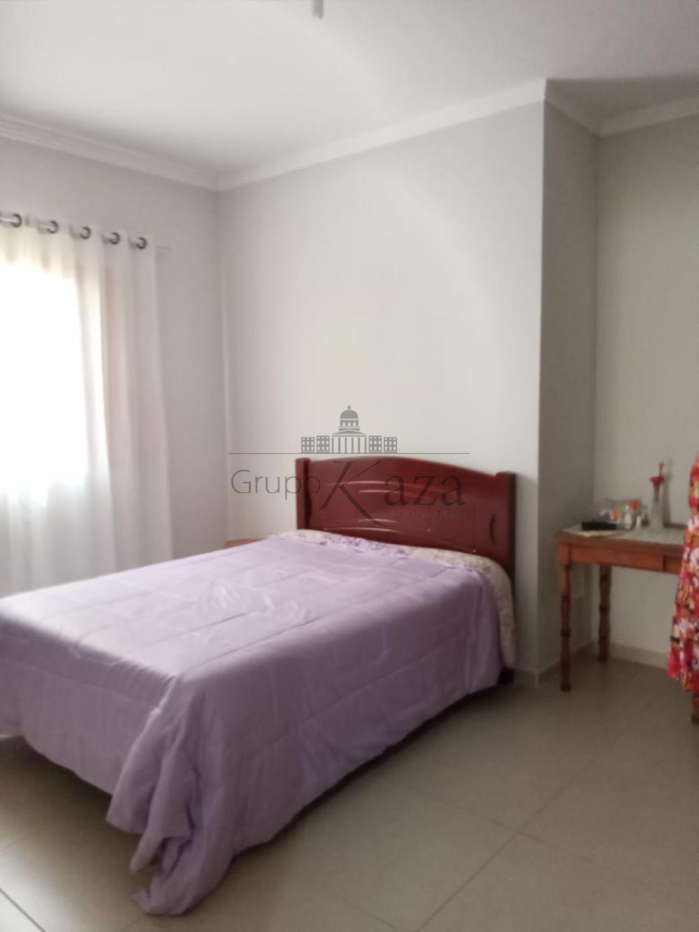 Foto 8 de Casa Padrão em Jardim Santa Júlia, São José dos Campos - imagem 8