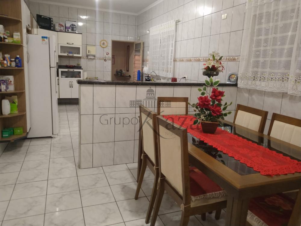 Foto 4 de Casa Padrão em Jardim Colonial, São José dos Campos - imagem 4
